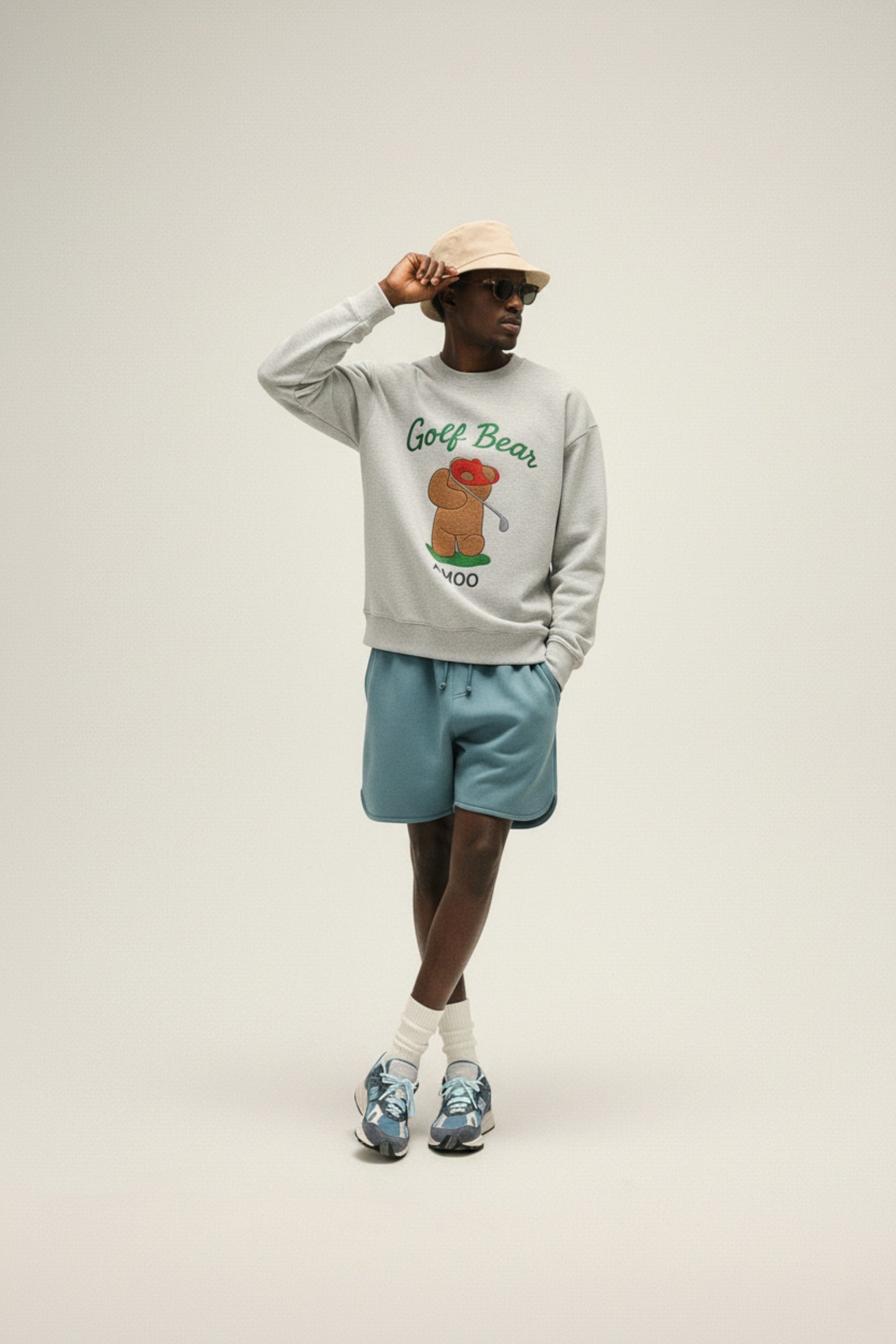Amoo Golf Bear Men’s Sweatshirt