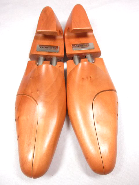 JM Weston lasted wooden shoe trees - maisonkoly.com Shoe Accessories