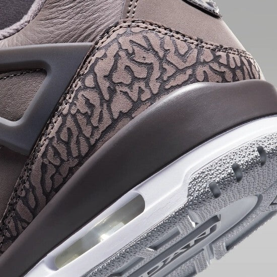 Air Jordan Spikize Cave stone